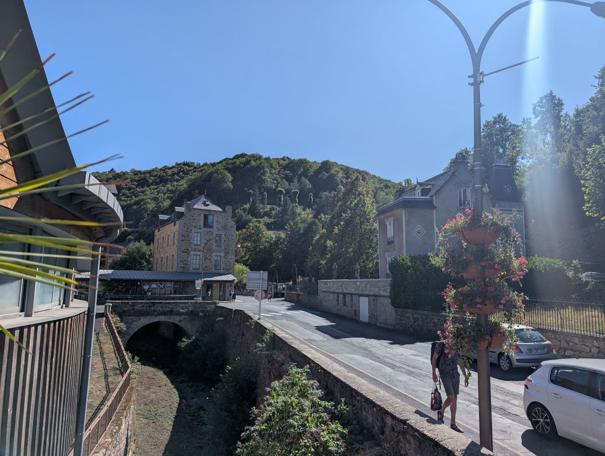MotoTripAI-roadtrip-cantal-07 MotoTripAI-roadtrip-cantal-11